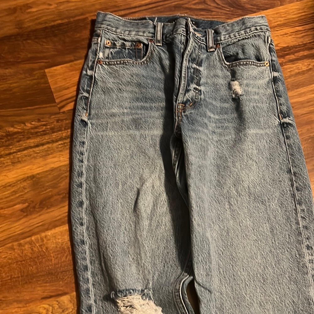 aeropostale straight ripped jeans